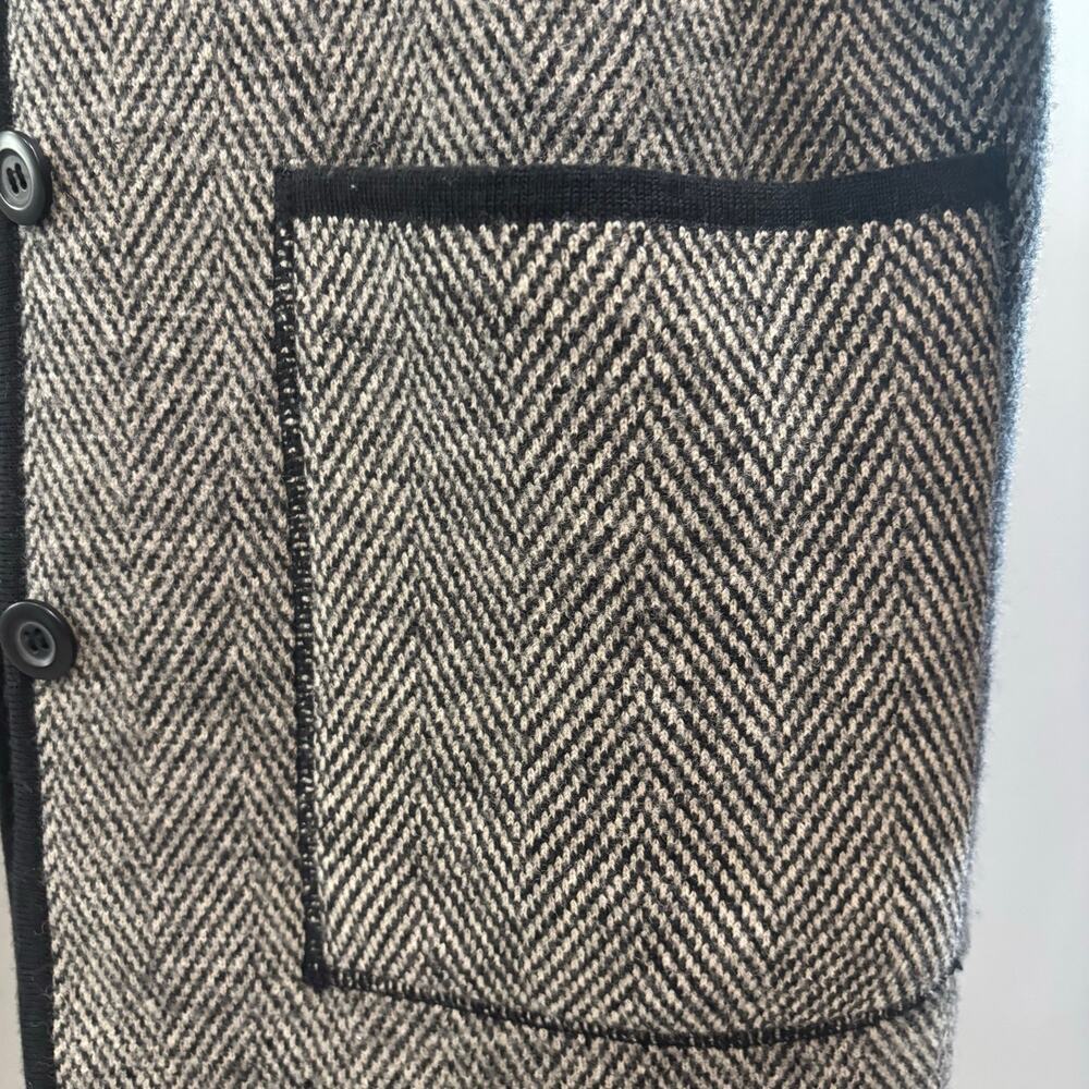 Gray Herringbone 100% Wool Long Cardigan White Black Librarian Chic Old Money - Picture 4 of 10